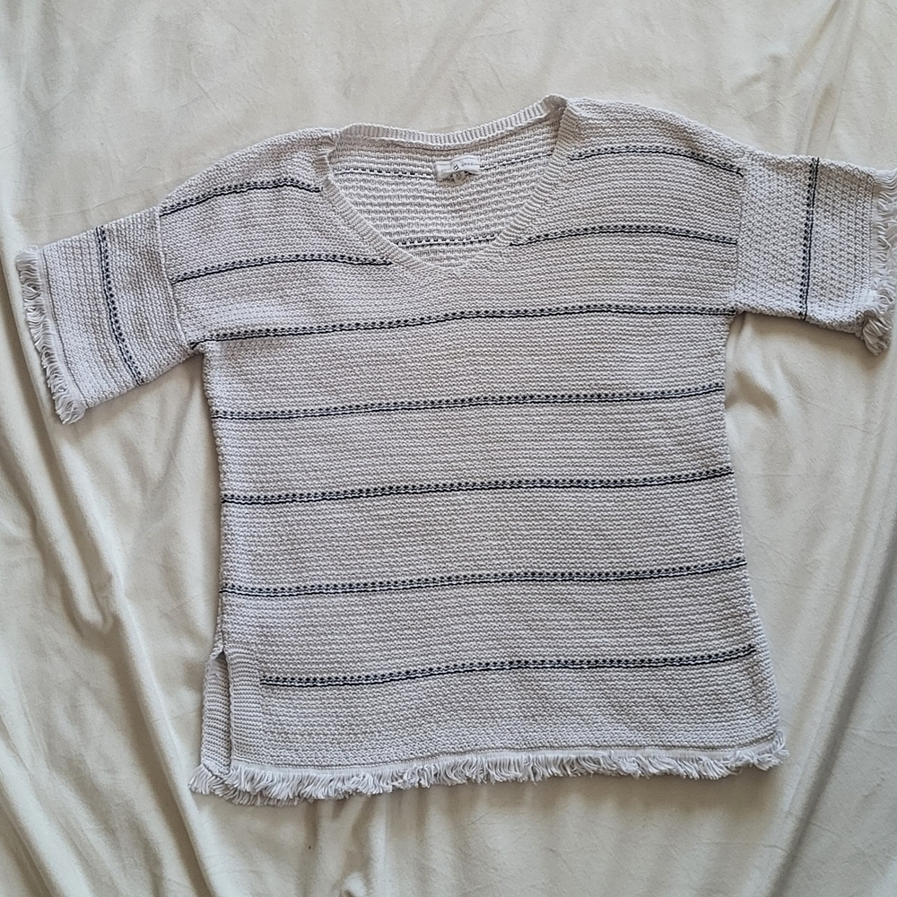 Lou & Grey Textured Knit Top with Black Accents
